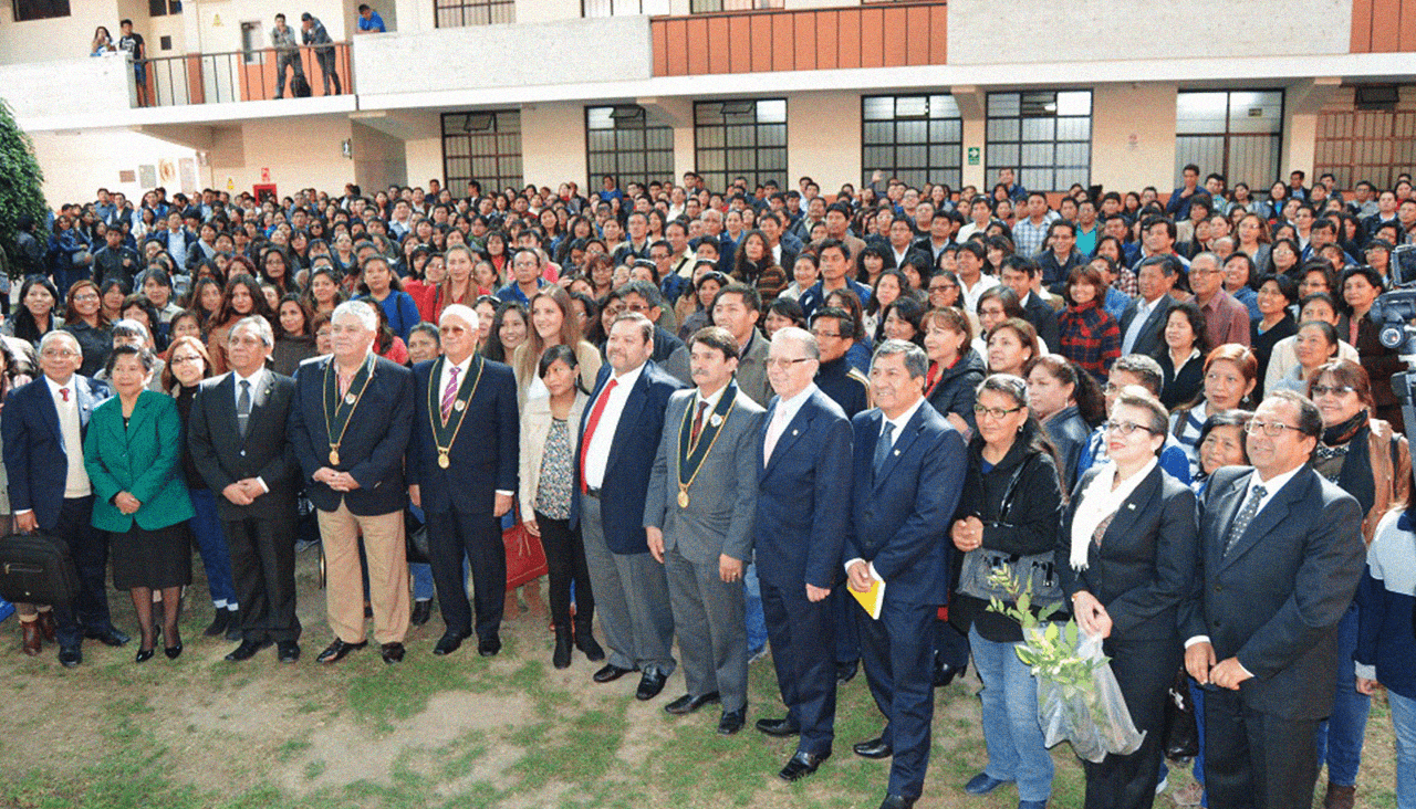 minería cobre molibdeno arequipa minera cerro verde capacitación educación Perú