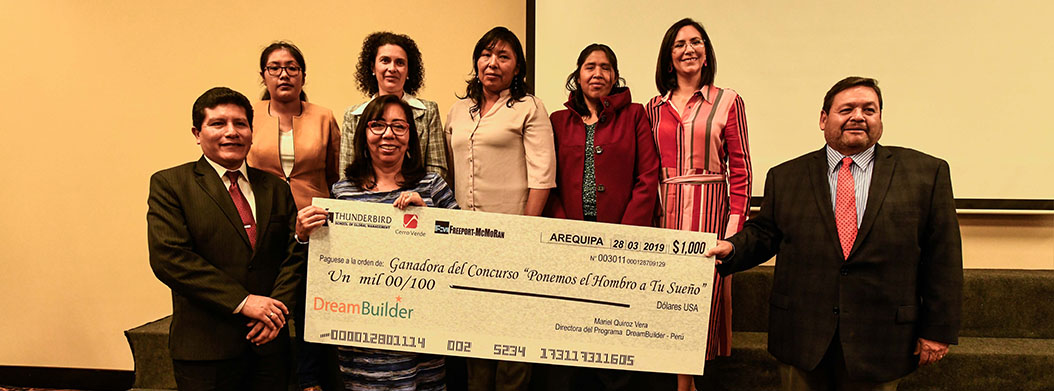 dreambuilder-continua-empoderando-a-mujeres-arequipenas-con-formacion-empresarial-79