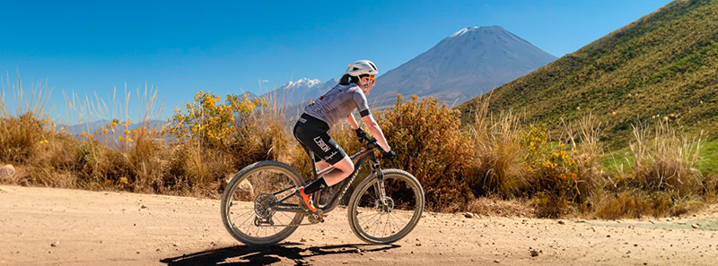 cerro-verde-contribuye-a-la-realizacion-de-tradicional-carrera-ciclistica-denominada-la-gran-vuelta-a-los-pueblitos-241